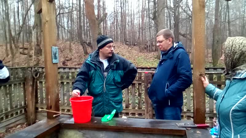 Смирнов замеряет кислотность воды