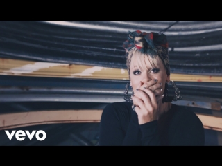 P!nk - Secrets (Official Video) премьера нового видеоклипа