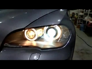 BMW Х5 Е 70 Полное восстановление фар. Замена штатных линз на линзы Hella 3r с сохранением адаптивного света!