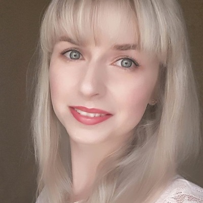 Алина Комарова