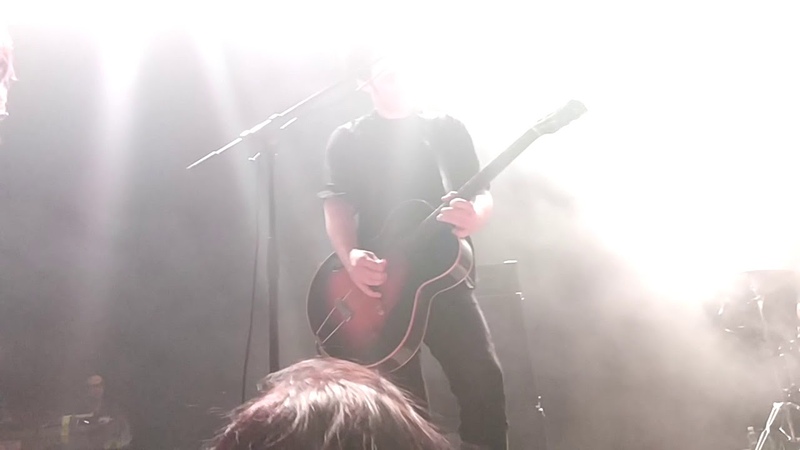 BRMC - Shuffle Your Feet - Live