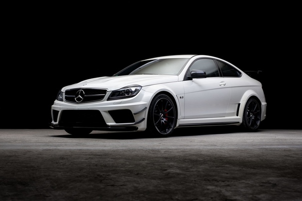 Mercedes-Benz C63 AMG Black Series