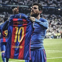 Саша Иванов