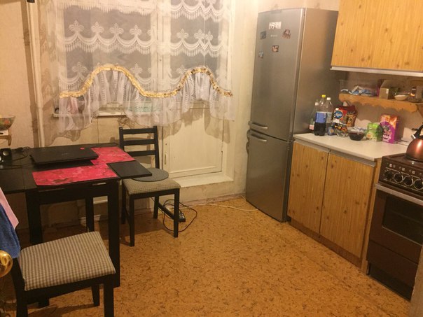 Всем привет.<br>Ищу соседку в однокомнатную квартиру (живу с котиком).<br>м.Братиславская,пешая доступность к метро(5-7 мин.)<br>Квартира обычная,все необходимое для проживания имеется,спальных мест 2.Огромный шкаф для одежды,так что все поместится)<br>Желательно девушка 21-27.(ПАРНЯ НА ПОДСЕЛЕНИЕ НЕ РАССМАТРИВАЮ)<br>Оплата 13500. + к/у,залог 13500(при выезде возвращается).<br>Номер телефона +79629993639 - фото Фото: Всем привет.<br>Ищу соседку в однокомнатную квартиру (живу с котиком).<br>м.Братиславская,пешая доступность к метро(5-7 мин.)<br>Квартира обычная,все необходимое для проживания имеется,спальных мест 2.Огромный шкаф для одежды,так что все поместится)<br>Желательно девушка 21-27.(ПАРНЯ НА ПОДСЕЛЕНИЕ НЕ РАССМАТРИВАЮ)<br>Оплата 13500. + к/у,залог 13500(при выезде возвращается).<br>Номер телефона +79629993639