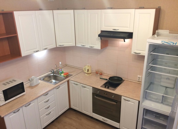 Иркутск, Ямская, 5 <br>Сдаю квартиру после ремонта. Завезена вся <br>новая кухня, холодильник. Все как на фото. <br>Сдаю на длительный срок. Людей ищу <br>ответственных, платежеспособных, бережливых. <br>Прошу не беспокоить семьи более 3х человек, <br>имеющих крупных животных и нерусских. <br>Коммунальные платежи в стоимость не включены. <br>Стоимость 9000. Звоните, на смс не отвечаю. <br>89087755046. - фото Фото: Иркутск, Ямская, 5 <br>Сдаю квартиру после ремонта. Завезена вся <br>новая кухня, холодильник. Все как на фото. <br>Сдаю на длительный срок. Людей ищу <br>ответственных, платежеспособных, бережливых. <br>Прошу не беспокоить семьи более 3х человек, <br>имеющих крупных животных и нерусских. <br>Коммунальные платежи в стоимость не включены. <br>Стоимость 9000. Звоните, на смс не отвечаю. <br>89087755046.