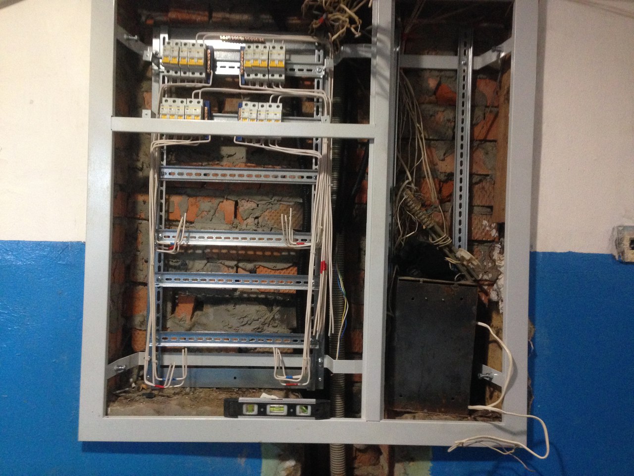 электромонтер тобольск. электромонтер тобольск. электромонтер тобольск. конкурс по профессии электромонтер. монтаж электрооборудования.