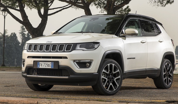 Jeep, но не «джип». Тест нового кроссовера Compass. Второе поколение «Компаса» — это чуть больше, чем кроссовер, но меньше, чем Jeep.Загадка: что общего между Jeep и Lamborghini Правильный