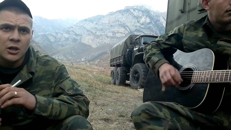 задеру я ленки белые коленки