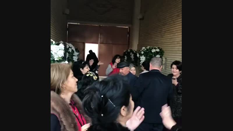 BRAVO JAMOASI AZOSI SHAXLO