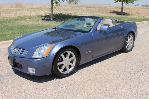 2005 Cadillac XLR