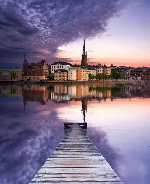 Ночь уступает утру, Стокгольм