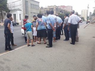 В Баку маньяк угрожает водителям и пассажирам убийством. Азербайджан Azerbaijan Azerbaycan БАКУ BAKU BAKI Карабах 2018 HD ЖЕСТЬ