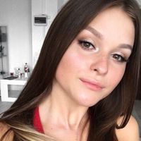 Аня Маркелова |