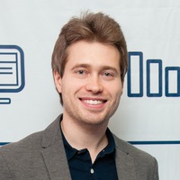 Дмитрий Зверев