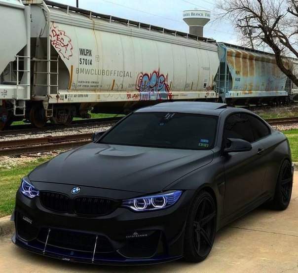 #BMW M4 F82