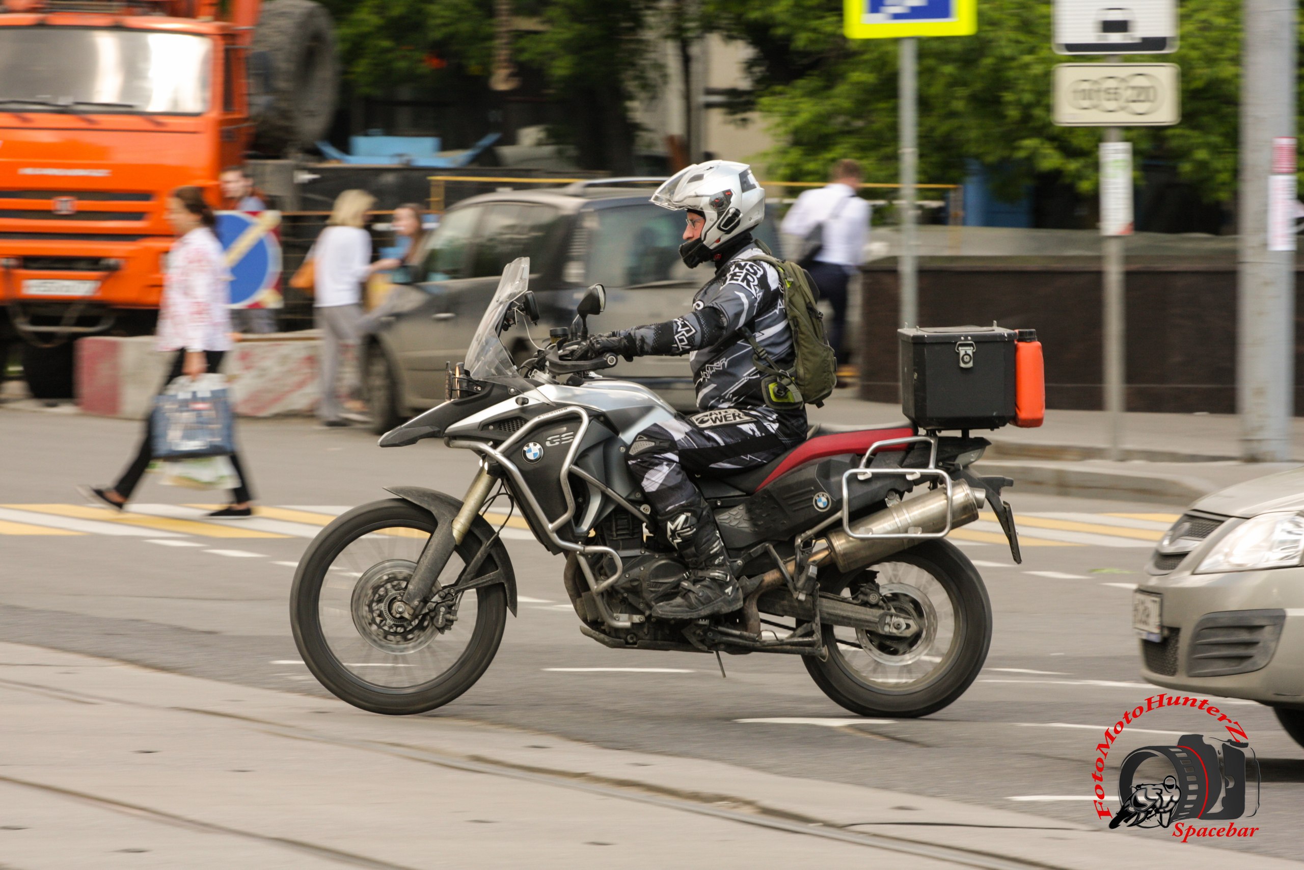 PaKbWitea8I.jpg