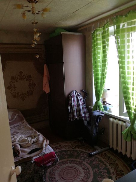 Фото: Без агентов и комиссий ищем соседа(ку) в изолированную комнату в 2х комнатной квартире. <br>От метро Рязанский проспект на транспорте 5 минут. Вся быт. техника есть. Без животных и детей. <br>Цена вопроса 16тыс + к.у. Депозит 8тыс можно разбить. <br>Заселение с 10-11 февраля <br>Звоните Сафина +79266897775<br>или пишите в лс vk.com/id307398041