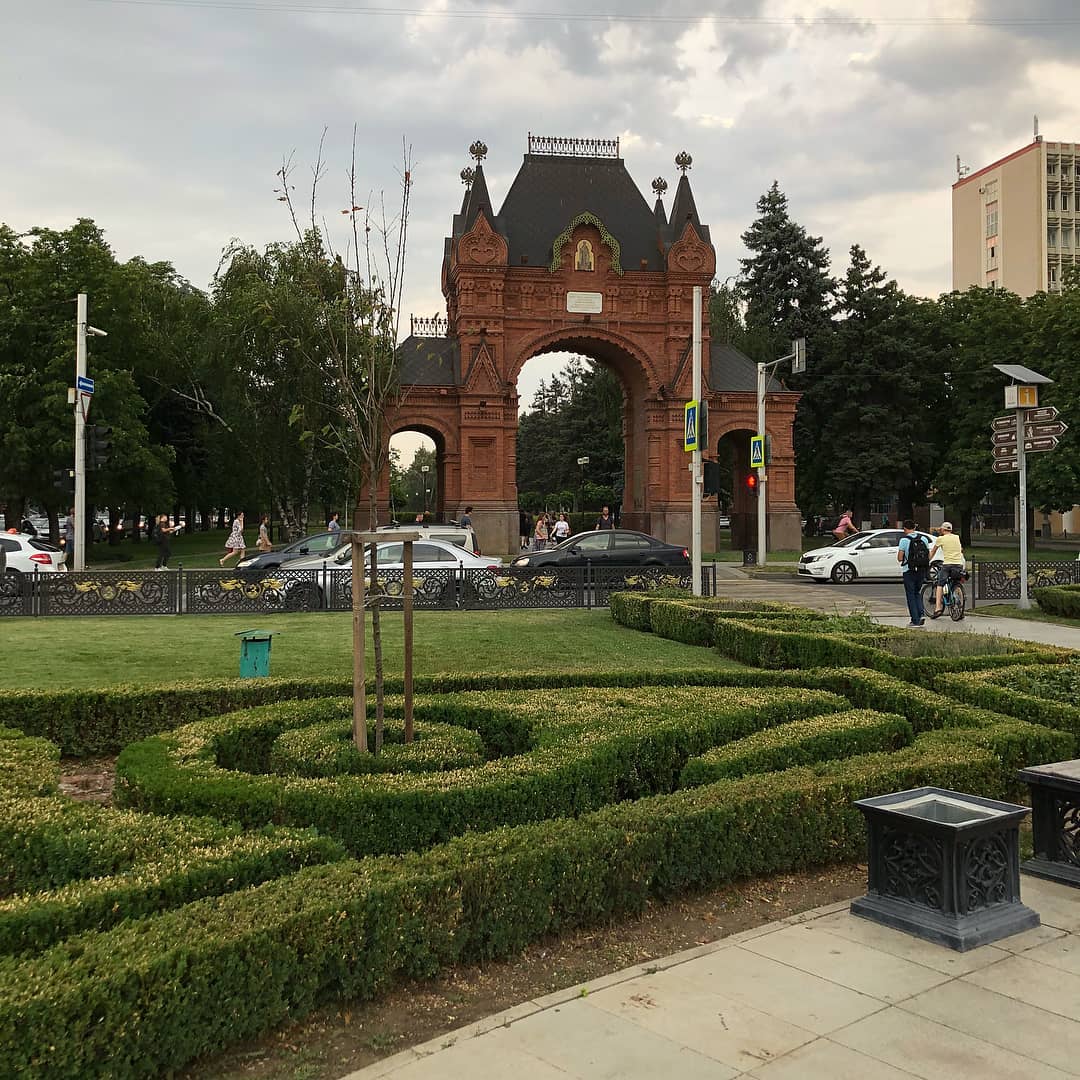 Центр краснодар ул красная. Ул главная краснодар. Ул главная краснодар. Ул главная краснодар. Краснодар улица красная.