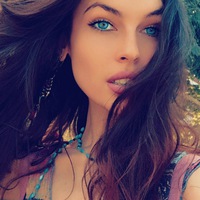 Николь Фера