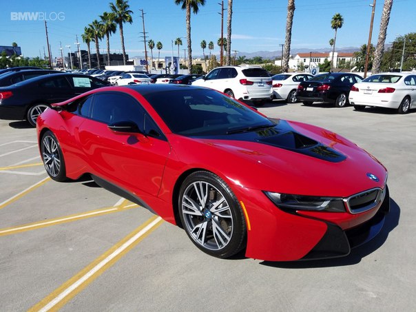 #BMW i8 в цвете красный Протоник!