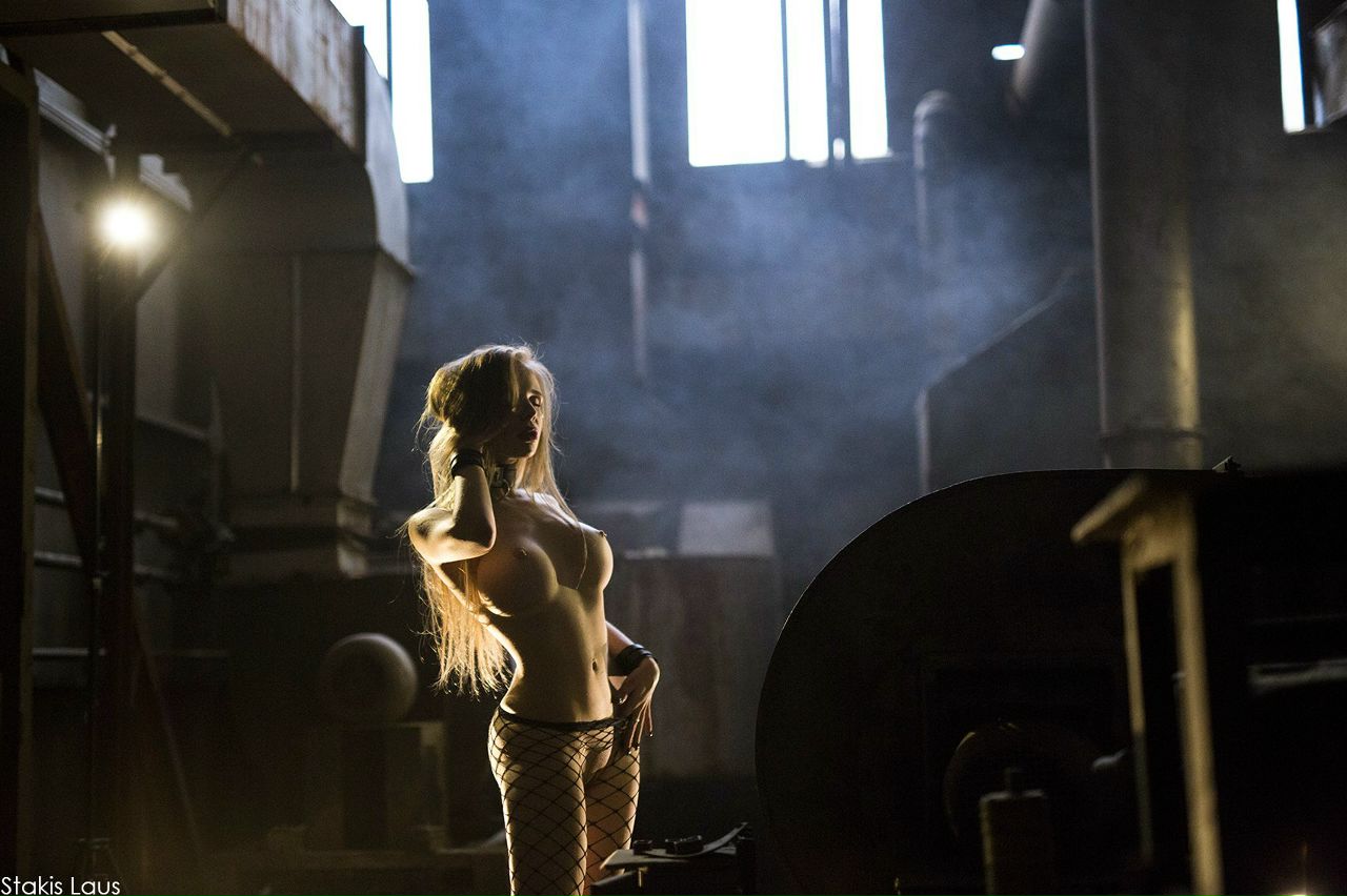 Фотограф Stakis Laus.