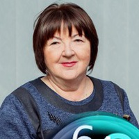 Нина Долежал