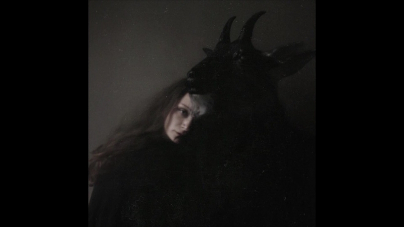 ΓVMΞS - Elizabeth1692