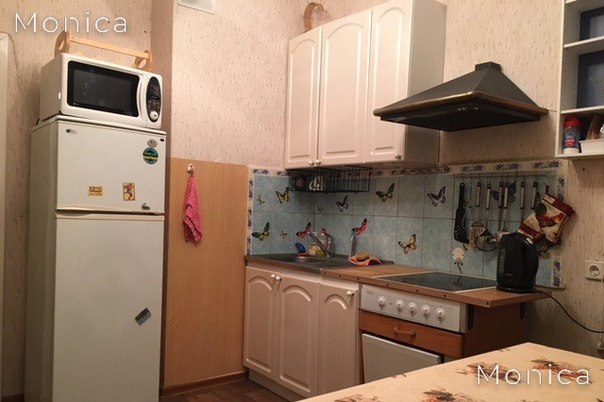 Сдается в аренду просторная, светлая двухкомнатная квартира в центре Зеленограда ( пл. Юности) в монолитно-кирпичном доме за 30 000. Рассматривается семья c регистрацией РФ и рабочим контрактом, без вредных привычек и без животных. <br>Квартира полностью готова к аренде.<br>2 застекленные террасы. Отдельный санузел. Вся бытовая техника.<br>Тихий, зелёный двор с оборудованной детской площадкой. Рядом лесопарк с теннисными кортами и дорожками для пеших прогулок, вся инфраструктура. В доме 2 лифта (пассажирский и грузовой).<br>Пешком до остановки автобуса N 400 - до станции метро Ховрино (30 мин. по платной дороге). Или от станции Крюково на электричке до Москвы.<br>Стоимость аренды не включает коммунальные платежи.<br>Без комиссии!<br>Подробнее на - фото Фото: Сдается в аренду просторная, светлая двухкомнатная квартира в центре Зеленограда ( пл. Юности) в монолитно-кирпичном доме за 30 000. Рассматривается семья c регистрацией РФ и рабочим контрактом, без вредных привычек и без животных. <br>Квартира полностью готова к аренде.<br>2 застекленные террасы. Отдельный санузел. Вся бытовая техника.<br>Тихий, зелёный двор с оборудованной детской площадкой. Рядом лесопарк с теннисными кортами и дорожками для пеших прогулок, вся инфраструктура. В доме 2 лифта (пассажирский и грузовой).<br>Пешком до остановки автобуса N 400 - до станции метро Ховрино (30 мин. по платной дороге). Или от станции Крюково на электричке до Москвы.<br>Стоимость аренды не включает коммунальные платежи.<br>Без комиссии!<br>Подробнее на