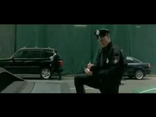 Матрица - Девушка в красном платье