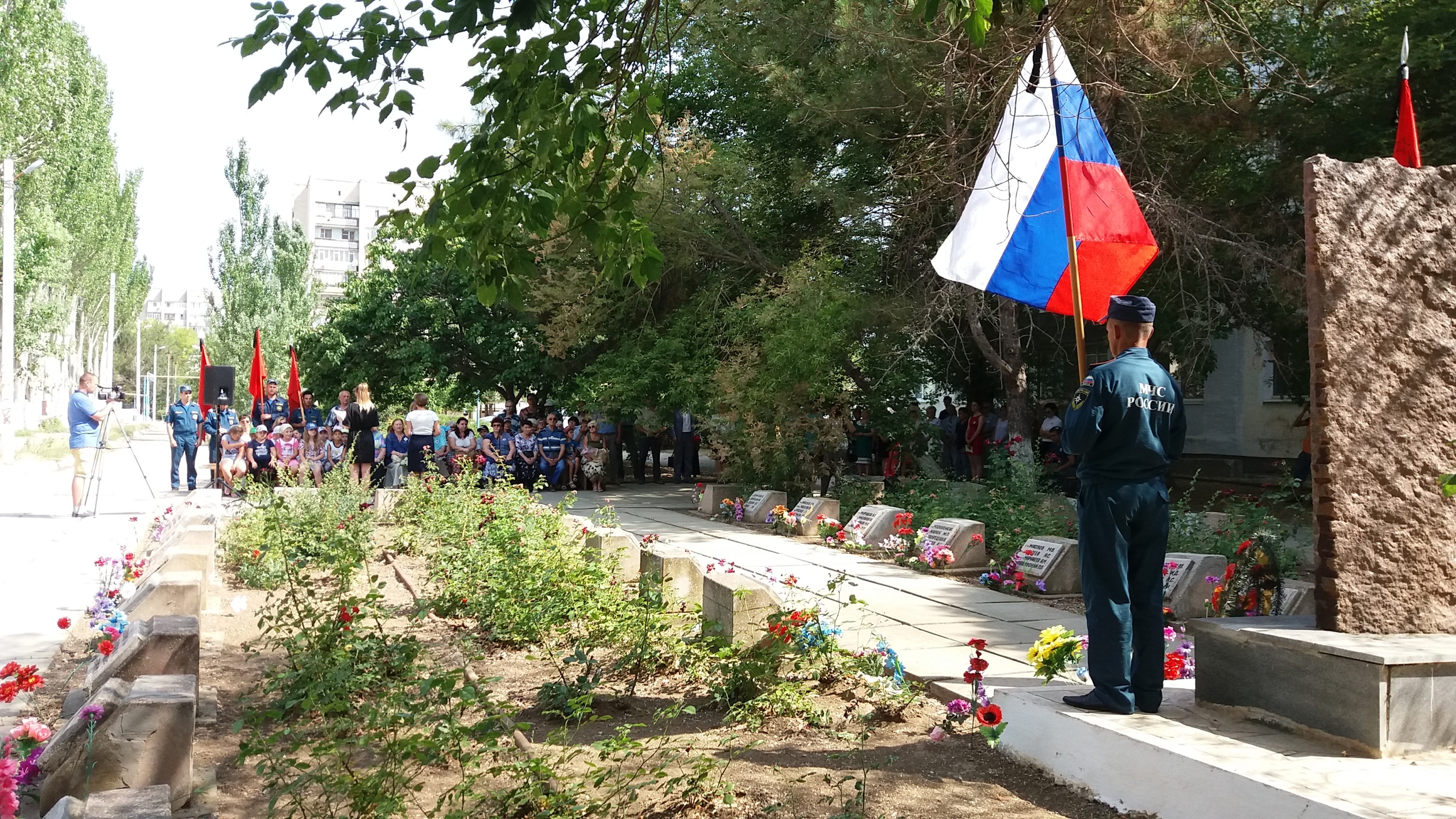 В Армянске состоялся митинг в честь началу Великой Отечественной Войне (Фото) В Армянске состоялся митинг в честь началу Великой Отечественной Войне (Фото)