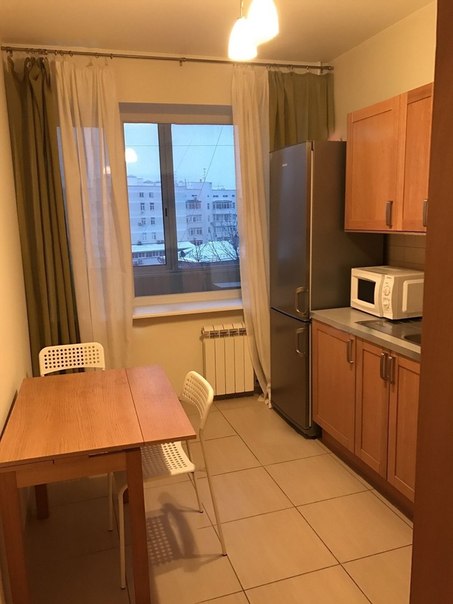 Фото: Сдаем квартиру. Адрес:Барболина, 8.До метро Сокольники(красная ветка) 600 метров. <br>Ремонт и мебель,есть вся нужная техника <br>Хороший район,рядом парк 
