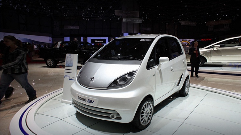 Самый дешевый серийный автомобиль Tata Nano снимают с производства. Самый дешевый серийный автомобиль Tata Nano снимают с производства.
