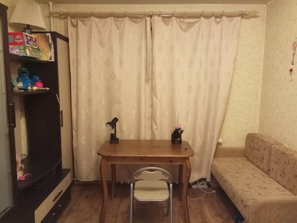 Фото: Сдам комнату посуточно! На период ЧМ или поступления в ВУЗ, рядом МЭИ и Бауманка и тд., практически центр. Добраться до метро в течение 10-15 минут на трамвайчике или троллейбусе до станций: Бауманская, Курская, Чкаловская, Красные ворота, Римская, Площадь Ильича и Авиамоторная. В ста метрах Лефортовский парк!) Всё необходимое в квартире есть! Улица Красноказарменная, дом 2, корп.2. Собственник! 89263396296 <br>Цена-2000 в сутки