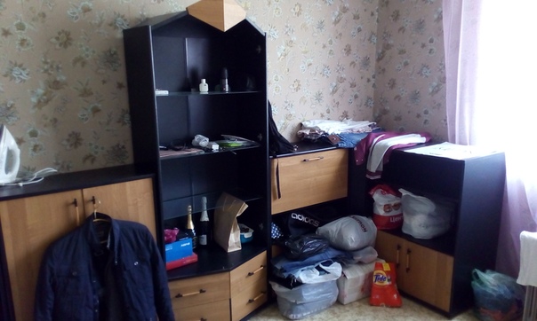 Сдаётся изолированная комната в 3-х квартире, две минуты до м. Алма-Атинская , по адресу ул. Братеевская д. 10, корп. 4. Кровать, интернет, холодильник, стиральная машина в наличии. Предпочтение мужчине славянской наружности. <br>По оплате: 15 000 руб. в месяц + депозит + коммуналка около 1 000 руб<br>Детали можно обсудить по телефону <br>89773419117 Владимир<br>89161832616 Сергей - фото Фото: Сдаётся изолированная комната в 3-х квартире, две минуты до м. Алма-Атинская , по адресу ул. Братеевская д. 10, корп. 4. Кровать, интернет, холодильник, стиральная машина в наличии. Предпочтение мужчине славянской наружности. <br>По оплате: 15 000 руб. в месяц + депозит + коммуналка около 1 000 руб<br>Детали можно обсудить по телефону <br>89773419117 Владимир<br>89161832616 Сергей