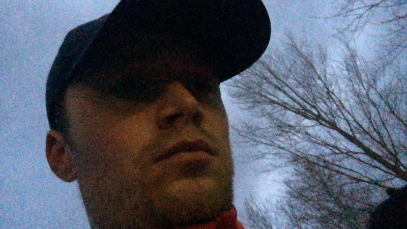 Денис Дерюгин — Live
