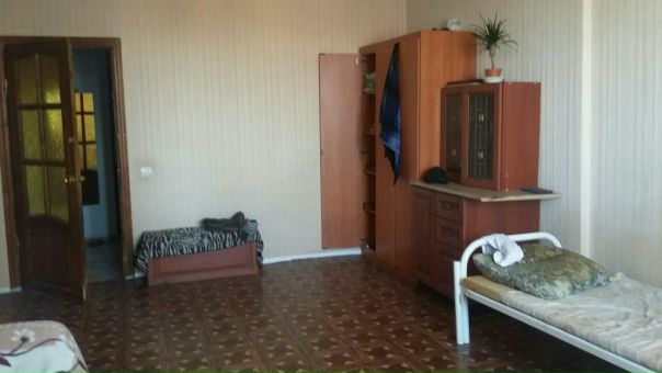 Фото: Сдается комната в 3-х комнатной квартире. Котельники ( 5-10 мин от метро)<br>Стоимость комнаты 15.000 руб + интернет+ консьержка + свет<br>Можно жить в 2 ( возможно и в 3)<br>Просторная кухня, имеется 2- санузла <br>Вк: