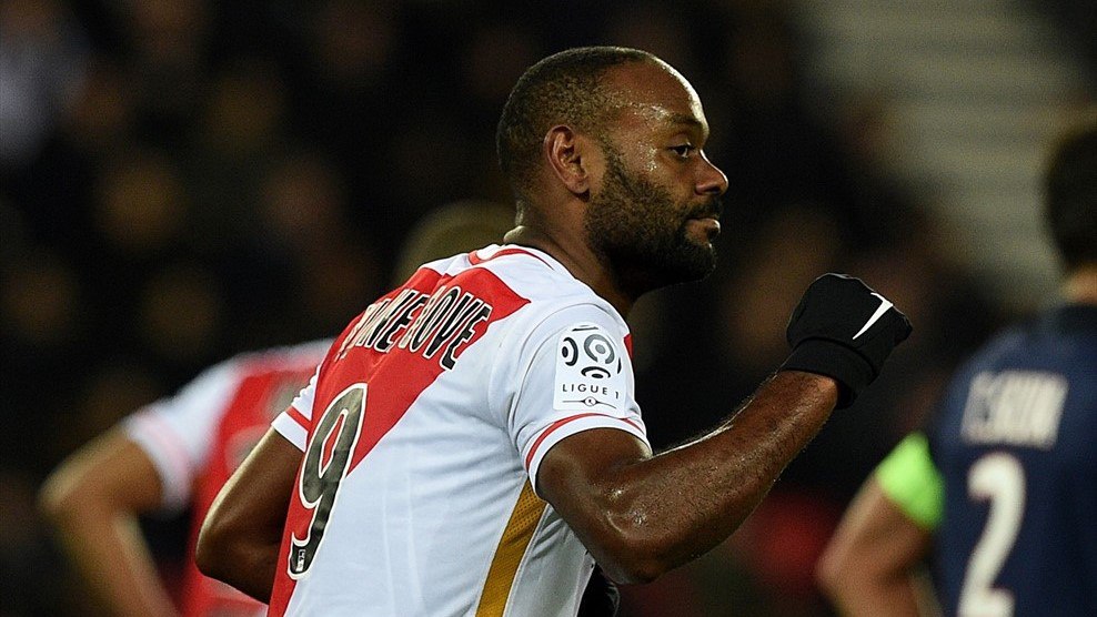 Огласите весь список, пожалуйста: Изменения в заявках участников плей-офф Лиги чемпионов