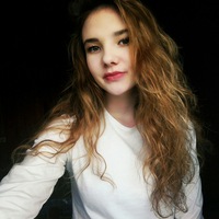 Анна Исакова