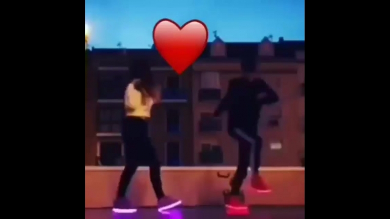 класный танец😍😘❤