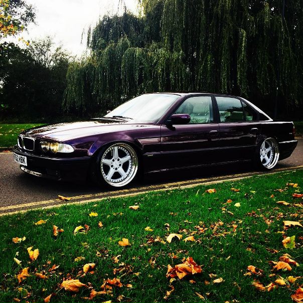 #BMW E38 