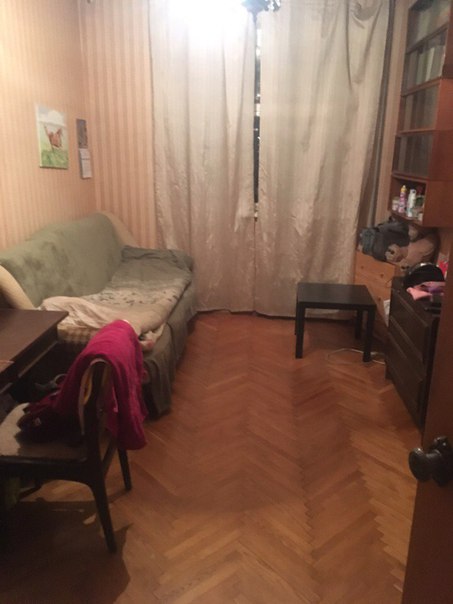 С заездом 1-2 декабря сдаётся комната м.Кантемировская 17 к 1 (10-15 мин пешком до метро, либо две остановки на автобусе). <br>Комната в просторной 3к квартире на длительный срок для одной девушки 23-30 лет без в/п и частых гостей. <br>В соседях 2 хорошие девушки и кот. <br>Вариант бюджетный - 13300 + счётчики = 14100 в месяц.<br>Просмотр - в среду 22 ноября после 19:00<br><br> Яковлева - фото Фото: С заездом 1-2 декабря сдаётся комната м.Кантемировская 17 к 1 (10-15 мин пешком до метро, либо две остановки на автобусе). <br>Комната в просторной 3к квартире на длительный срок для одной девушки 23-30 лет без в/п и частых гостей. <br>В соседях 2 хорошие девушки и кот. <br>Вариант бюджетный - 13300 + счётчики = 14100 в месяц.<br>Просмотр - в среду 22 ноября после 19:00<br><br> Яковлева