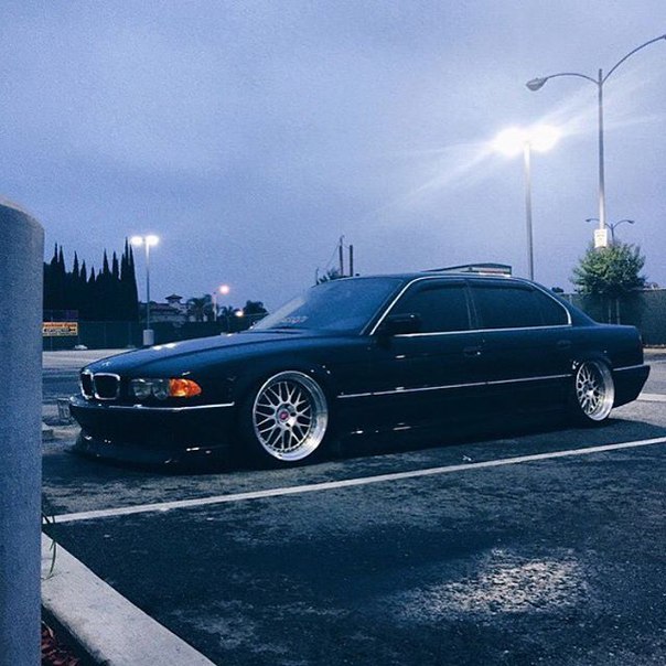 #BMW e38 