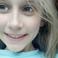 Надя Азарова |