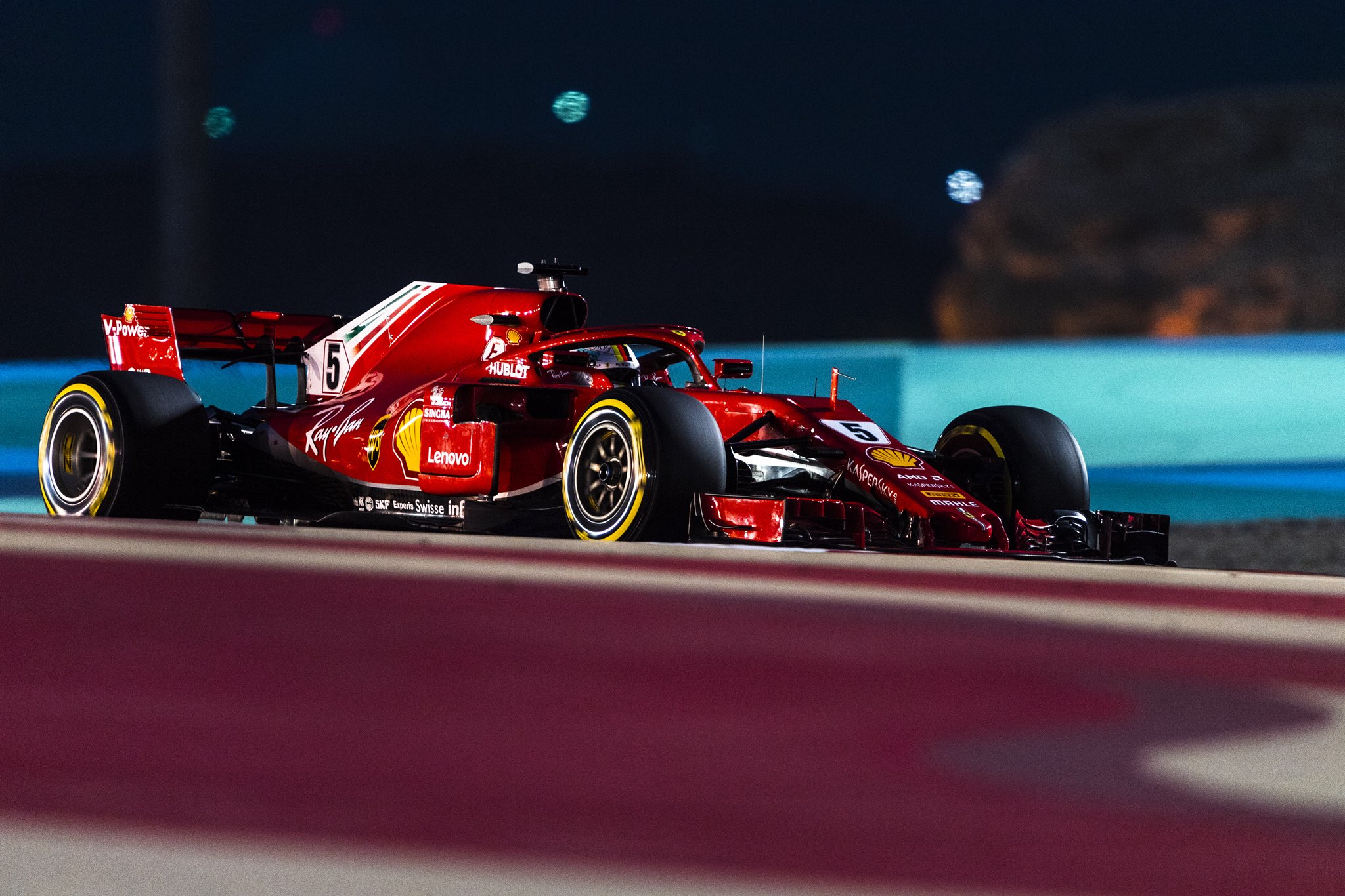 Себастьян Феттель - победитель гран-при Бахрейна 2018 года