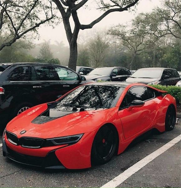 #BMW i8 