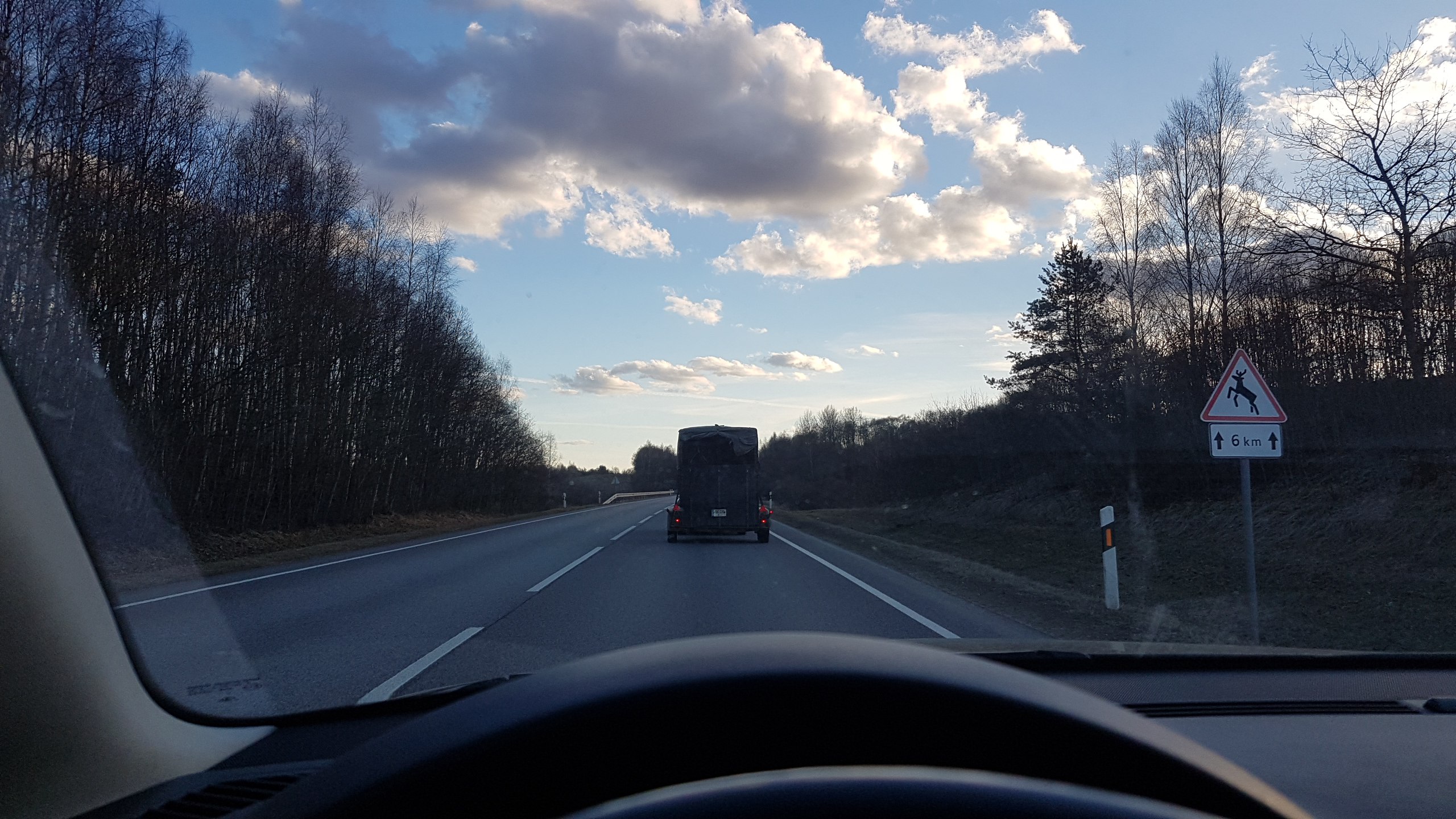 I3Q58jqbHh4.jpg