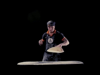 Пицца-акробатика от Додо Пицца | Dodo Pizza Freestyle
