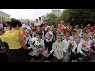 Што бацькі думаюць пра цэны на школьных кірмашах I Школьные базары в Беларуси <#Белсат>