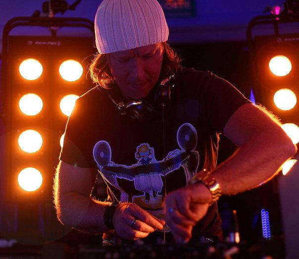 Tom Snare