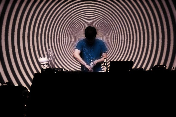 Ital Tek